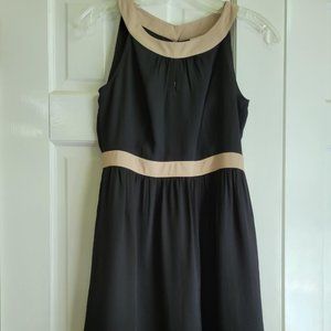 Sleeveless dress